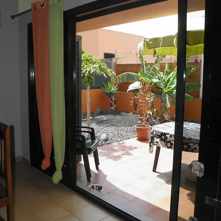 Holiday home Tamaragua La Oliva