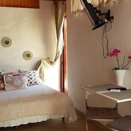 Holiday home Tamaragua La Oliva